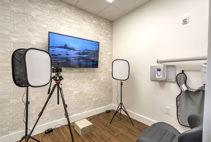 The smile planning room at SMILE Dental in Bonita Springs